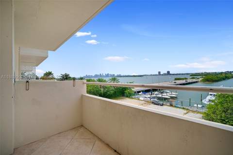 7904 West Dr 405, North Bay Village FL - photo 18 of 24