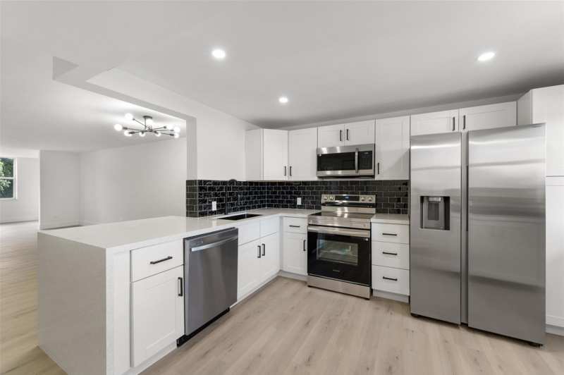 2 bedroom Condominium at 441 NE 195th Street 302, Royal Oaks, Miami — photo 1