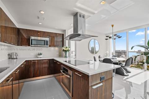 6899 Collins Ave 1610, Miami Beach FL - photo 7 of 35