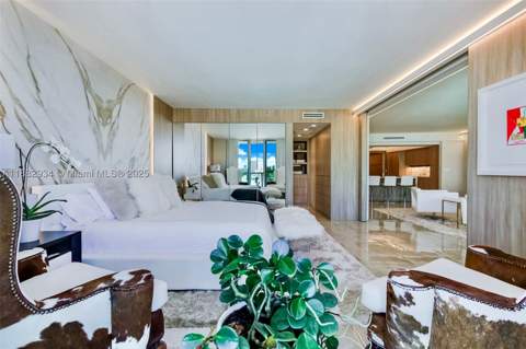 1455 Ocean Dr 811, Miami Beach FL - photo 12 of 44