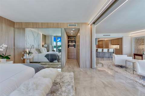 1455 Ocean Dr 811, Miami Beach FL - photo 13 of 44
