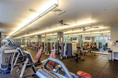 2000 N Bayshore Dr 226, Miami FL - photo 8 of 15