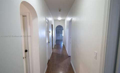 3050 Alton Rd, Miami Beach FL - photo 24 of 41