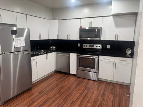 740 NW 42nd St, Miami FL - photo 7 of 11