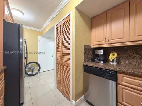 1195 NW 124th Ave 2202, Miami FL - photo 9 of 51