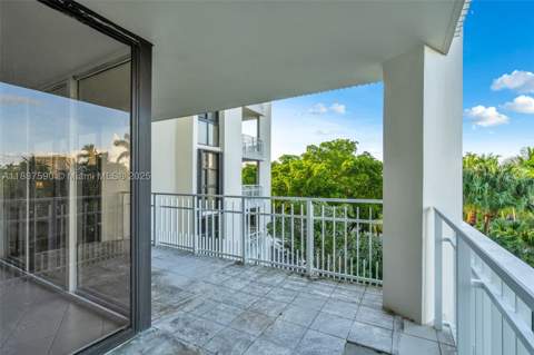 1000 Quayside Ter 505, Miami FL - photo 18 of 24