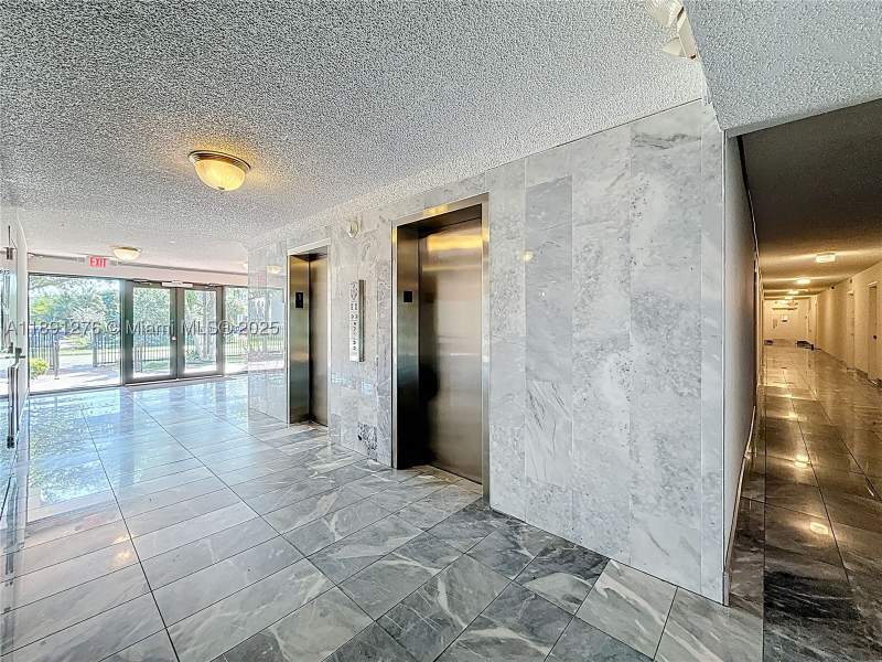 2 bedroom Condominium at 12500 NE 15th Ave 105, Three Horizons East Condo, North Miami — photo 4
