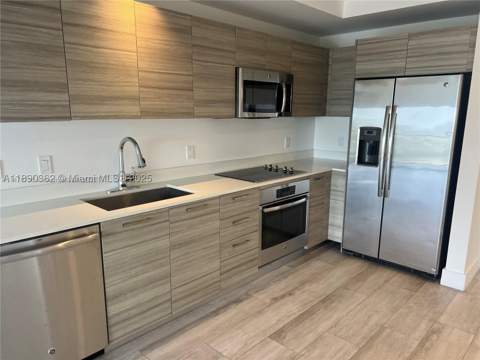 121 NE 34th St 1610, Miami FL - photo 9 of 34