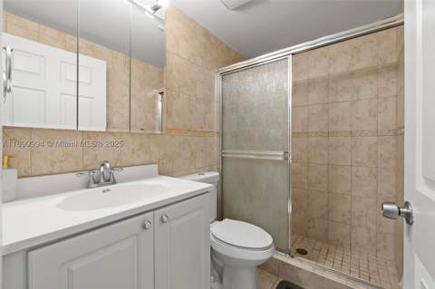 1800 W 54th St 109, Hialeah FL - photo 23 of 25