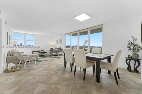 5838 Collins Ave 11B, Miami Beach FL - photo 7 of 32