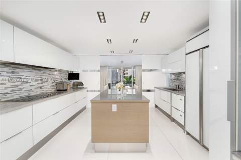 5134 Fisher Island Dr 5134, Miami Beach FL - photo 18 of 50