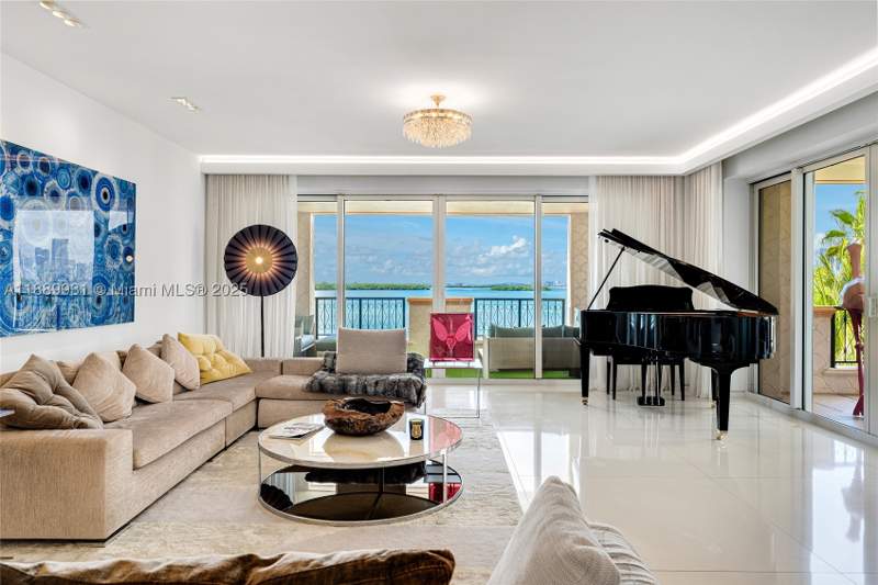 4 bedroom Condominium at 5134 Fisher Island Dr 5134, Bayview At Fisher Island, Miami Beach — photo 2