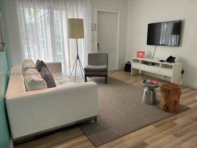 2 bedroom Condominium at 1816 Meridian Ave 18, 1818 Meridian House Condo, Miami Beach — photo 4