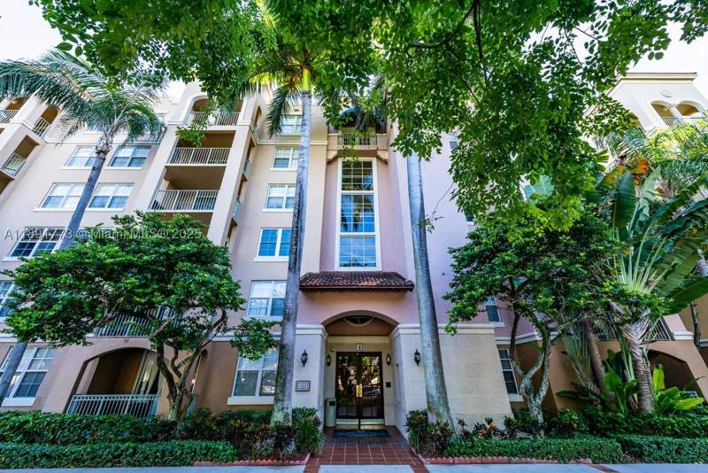 2 bedroom Condominium at 19801 E Country Club Dr 4501, The Yacht Club At Aventur, Aventura — photo 2