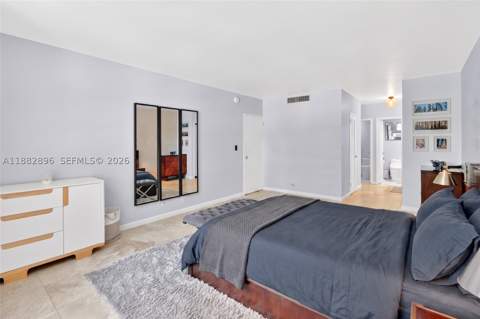 5700 Collins Ave 3M, Miami Beach FL - photo 10 of 29