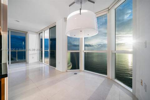 6365 Collins Ave 2901, Miami Beach FL - photo 18 of 44