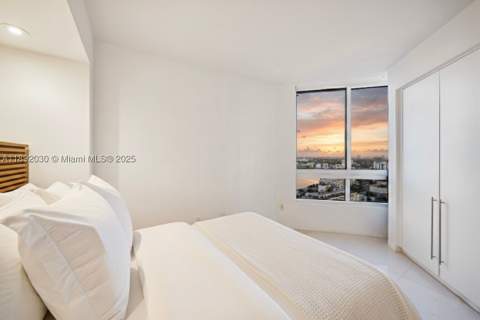 6365 Collins Ave 2901, Miami Beach FL - photo 7 of 44