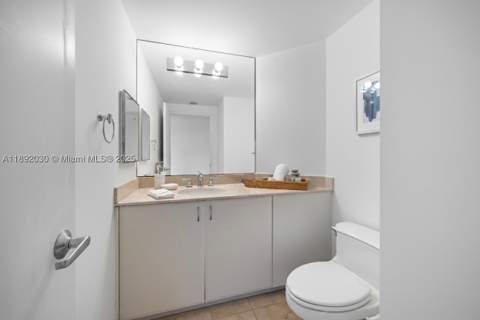 6365 Collins Ave 2901, Miami Beach FL - photo 8 of 44