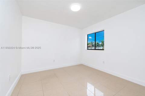 2775 W 61st Pl 207, Hialeah FL - photo 21 of 26