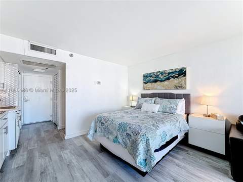 19201 Collins Ave 636, Sunny Isles Beach FL - photo 12 of 23