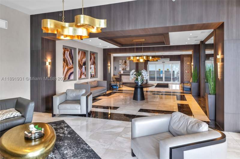 2 bedroom Condominium at 20515 E Country Club Dr 343, Waterview Condo, Aventura — photo 5