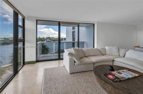 20515 E Country Club Dr 343, Aventura FL - photo 8 of 24
