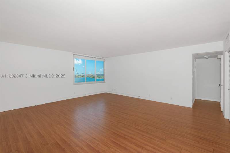 1 bedroom Condominium at 1200 West Ave 1531, Mirador 1200 Condo, Miami Beach — photo 5