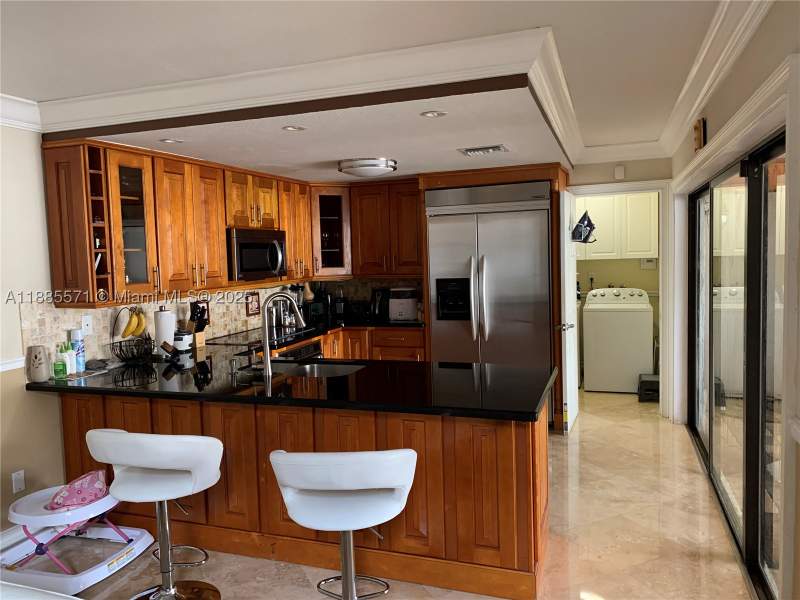 3 bedroom Townhouse at 10115 NW 4th Ln 3-8, Spring Lakes Village II, Miami — photo 2