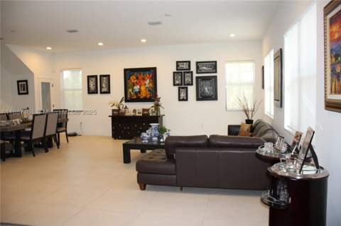 8904 SW 69th Ter, Miami FL - photo 12 of 42