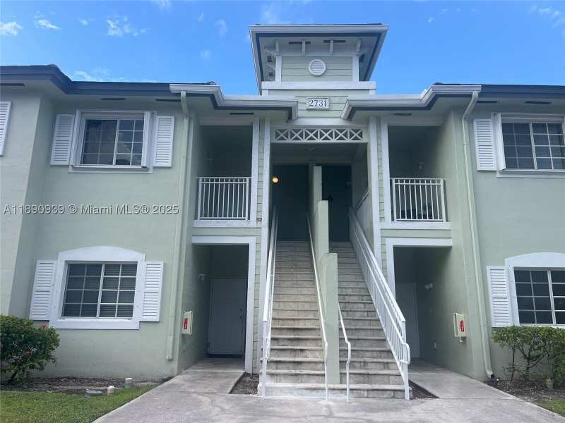 3 bedroom Condominium at 2731 NE 3rd Dr 203, Caribbean Isles Villas Co, Homestead — photo 1