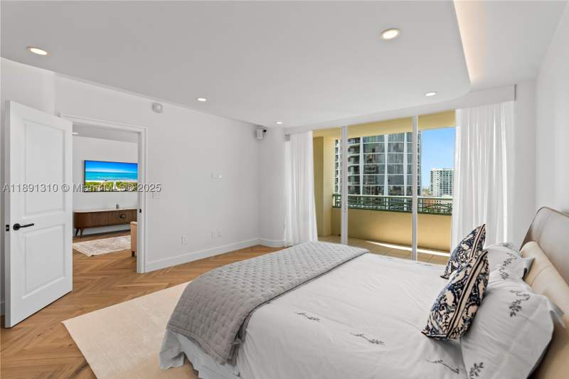 1 bedroom Condominium at 3350 SW 27th Ave 1503, The Executive Residences, Coconut Grove — photo 2