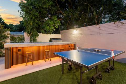 1019 NE 87th St, Miami FL - photo 16 of 31