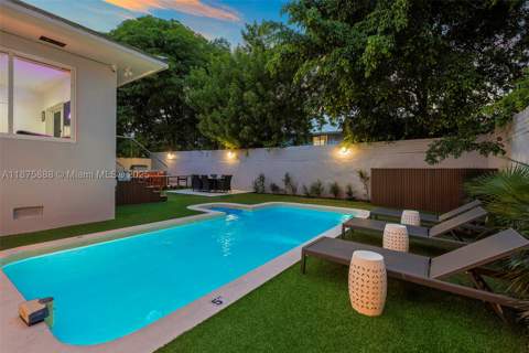 1019 NE 87th St, Miami FL - photo 17 of 31