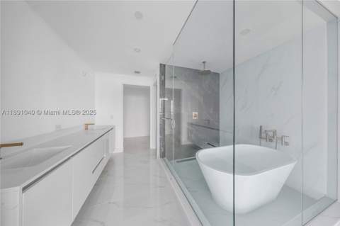 700 NE 24 St 3402, Miami FL - photo 16 of 19