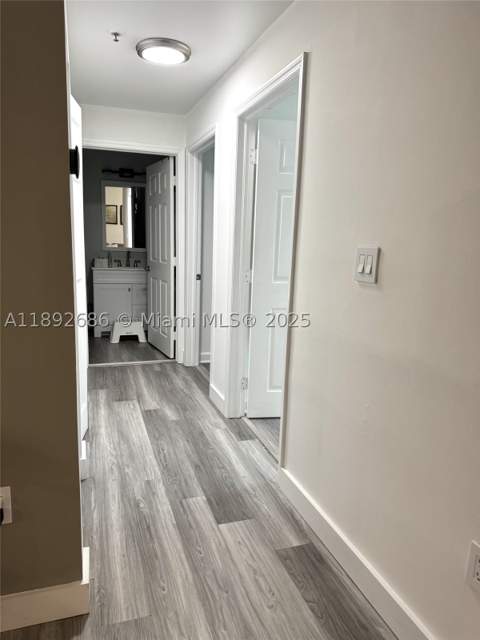 9725 NW 52nd St 114, Doral FL - photo 10 of 21