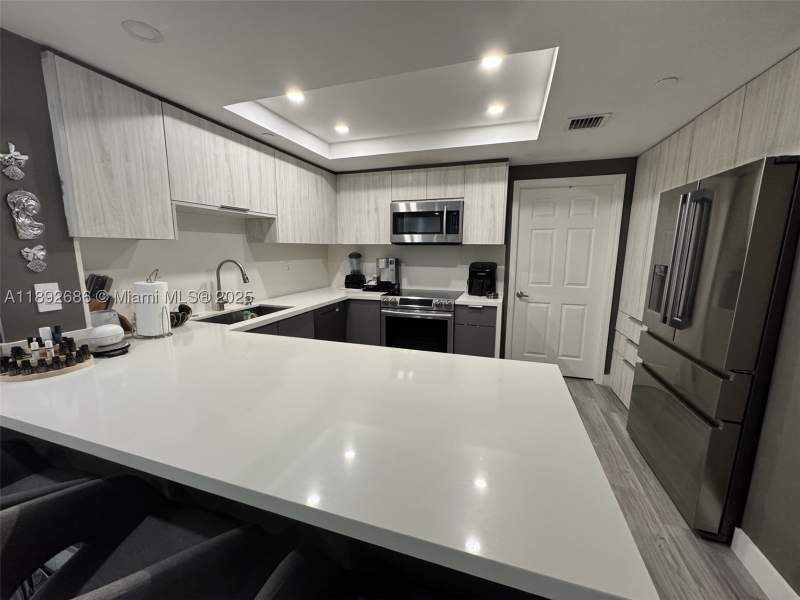 3 bedroom Condominium at 9725 NW 52nd St 114, Doral House Condo No 3, Doral — photo 5