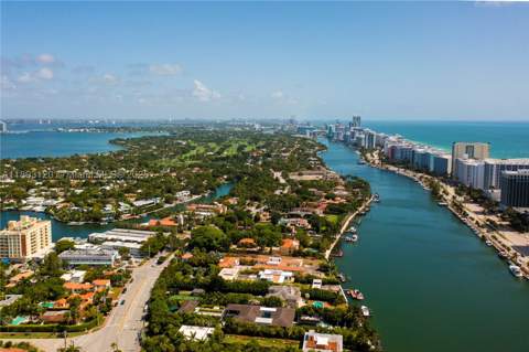 4720 Pine Tree Drive 2, Miami Beach FL - photo 17 of 23