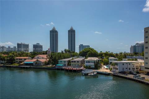 4720 Pine Tree Drive 2, Miami Beach FL - photo 21 of 23
