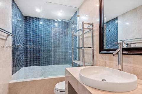 701 Brickell Key Blvd 1411, Miami FL - photo 13 of 20