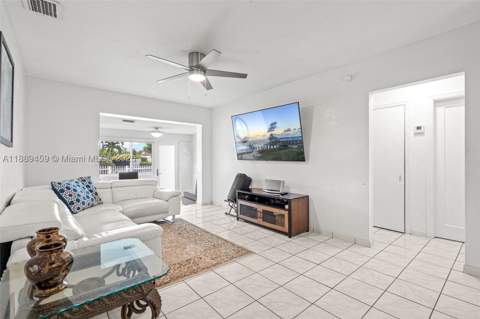 5340 SW 5th St, Miami FL - photo 10 of 43