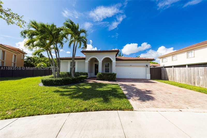 4 bedroom SingleFamilyResidence at 2122 NE 39th Ter, Floridian Bay Estates, Homestead — photo 1
