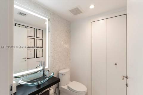200 Biscayne Boulevard Way 3608, Miami FL - photo 22 of 31