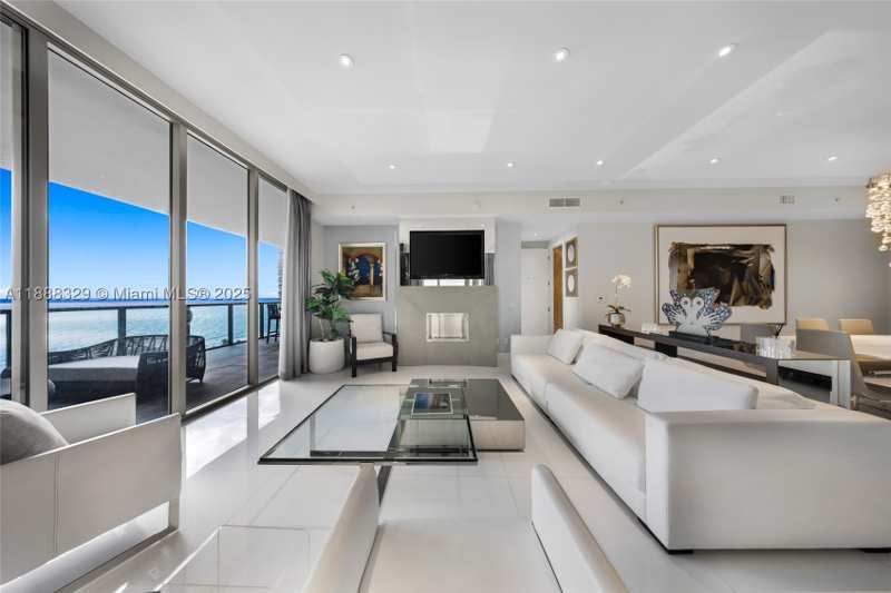 2 bedroom Condominium at 9701 Collins Avenue 1204 South, St Regis Bal Hrbour, Bal Harbour — photo 1