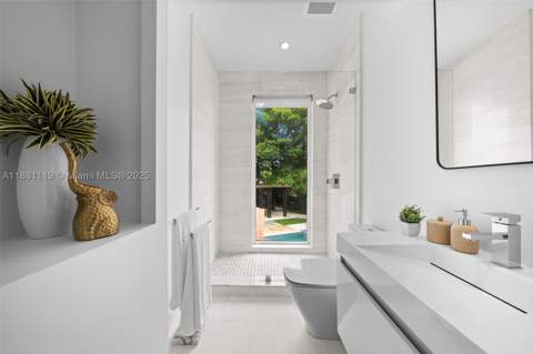 575 Bay Point Rd, Miami FL - photo 15 of 97