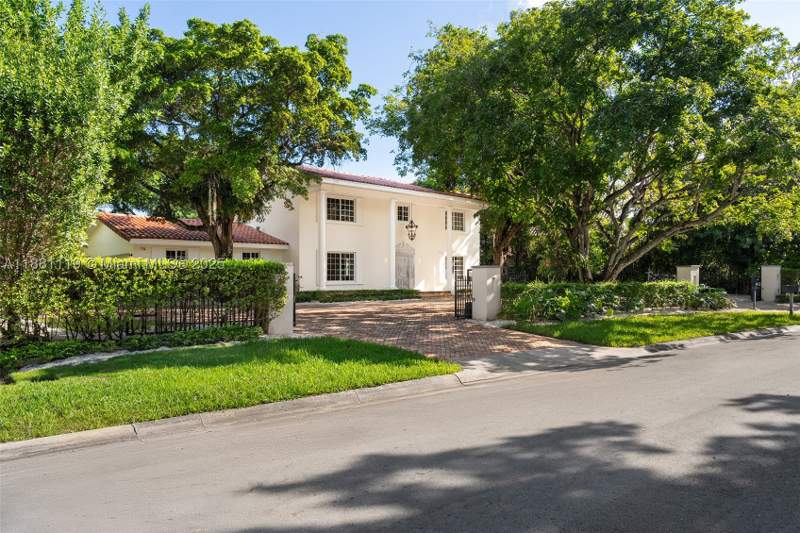 4 bedroom SingleFamilyResidence at 575 Bay Point Rd, BAY POINT, Miami — photo 5