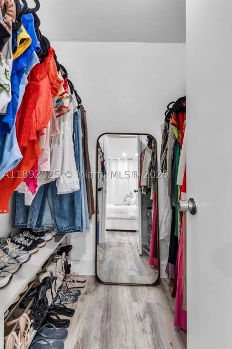 9310 Fontainebleau Blvd 201, Miami FL - photo 16 of 33