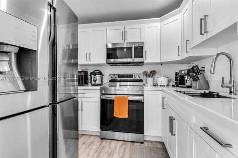 9310 Fontainebleau Blvd 201, Miami FL - photo 8 of 33
