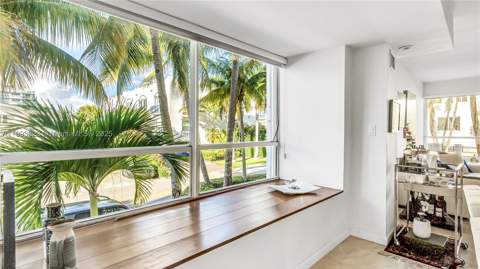 10090 Bay Harbor Ter 10090, Bay Harbor Islands FL - photo 22 of 44