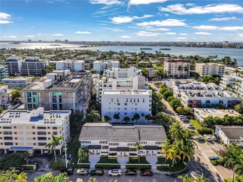 10090 Bay Harbor Ter 10090, Bay Harbor Islands FL - photo 6 of 44