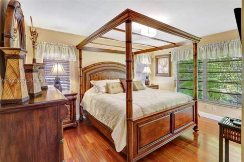 18045 SW 87th Ct, Palmetto Bay FL - photo 13 of 36